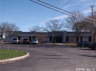 7900 Davis Rd N, Clay, NY 13041