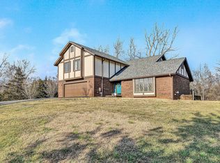 2230 Etzler Rd, Troutville, VA 24175