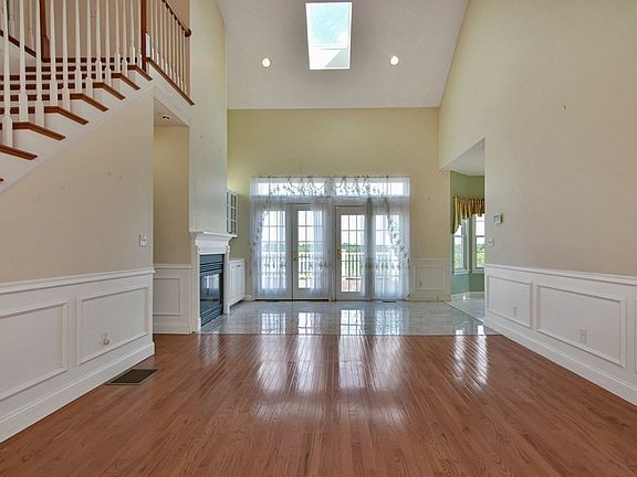 5th image of 41 Apple Blossom Ln #6