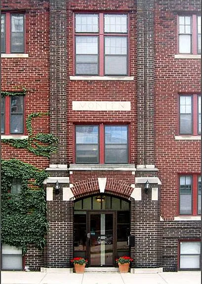 Brownstones Classic — Photo 6