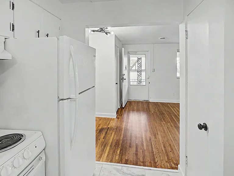 333 N Ellis St #F — Photo 5