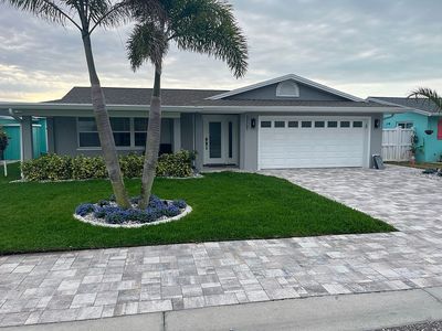 17707 Long Point Dr, Redington Shores, FL, 33708