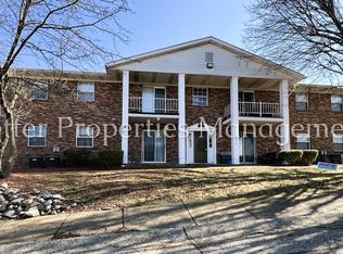 8953 Andrea Ct, Newburgh, IN 47630