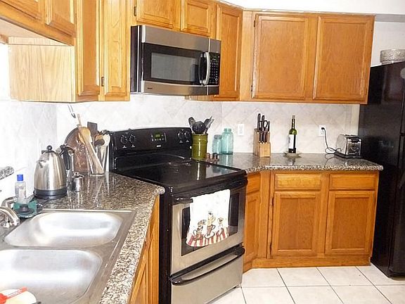 4th image of 313 Forest Hills Dr