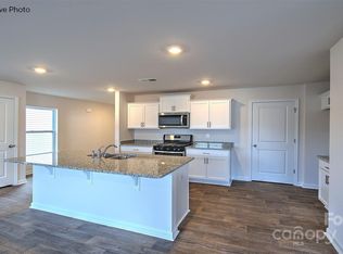 822 Two Brothers Ln, York, SC 29745