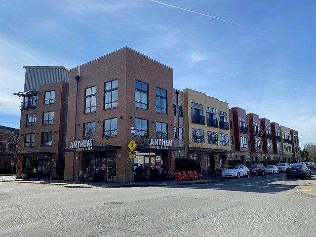 1st image of 210 Pioneer Ave #316