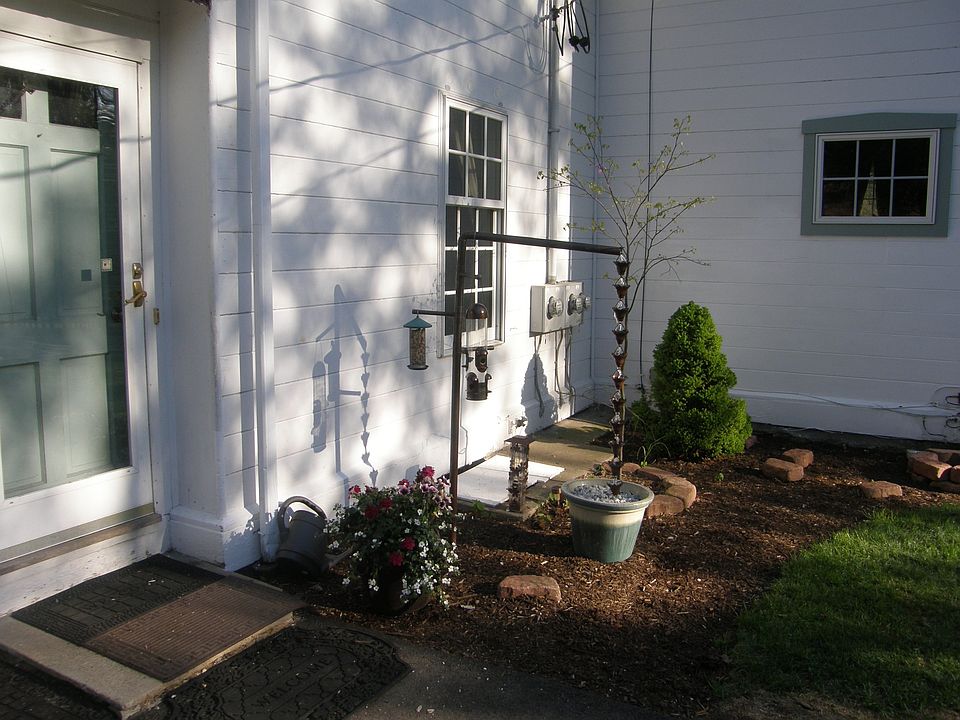 1st image of 78 King St