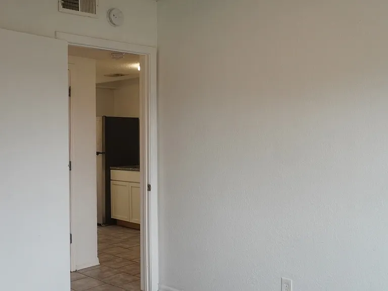 2704-2706 Benton Blvd #3N — Photo 20