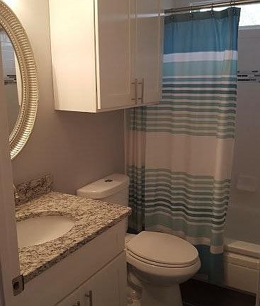 5th image of 1504 Humes Ave NE