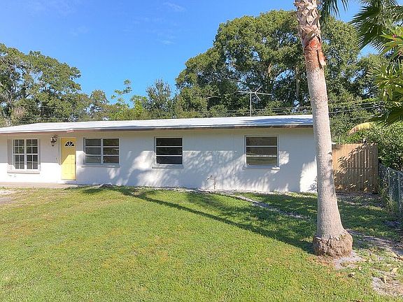 3rd image of 6007 10th St E