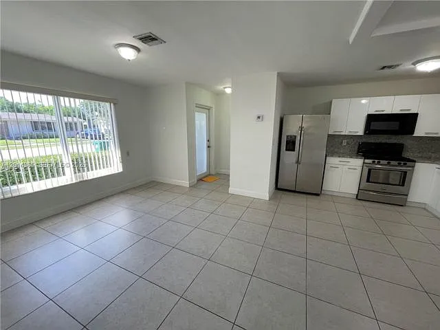 9711 SW 162nd St — Photo 10
