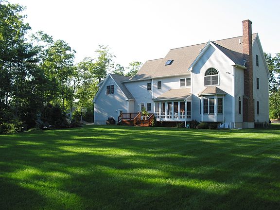 198 Duck Pond-Back