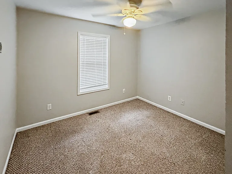 234 Evergreen Dr — Photo 8