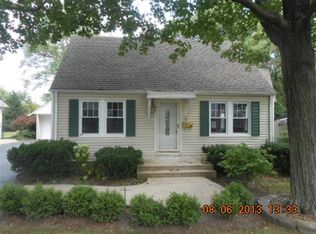 807 Glendale Rd, Glenview, IL 60025