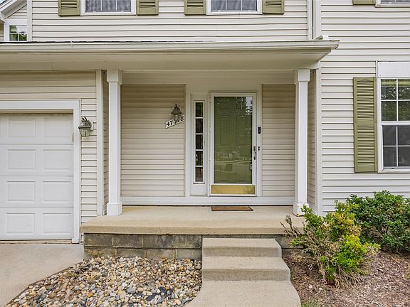 2nd image of 47258 Scarlet Dr N