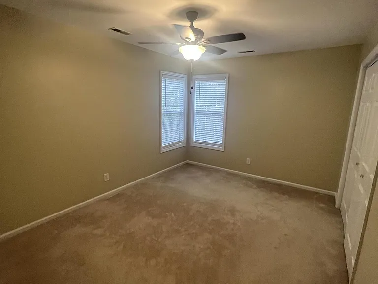 6 Pierce Pl — Photo 12