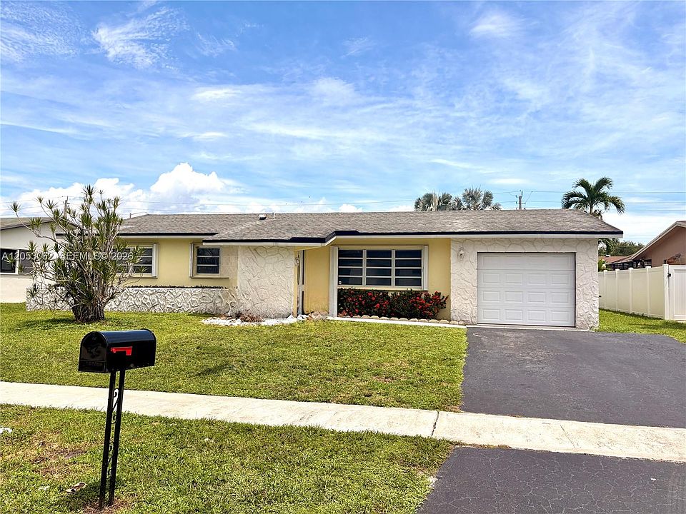 1st image of 11851 NW 23rd St