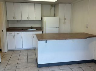 132X- 2011 and 2033 Oahu Ave., Honolulu, HI 96822