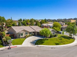 202 Cardinal Way, Paso Robles, CA 93446