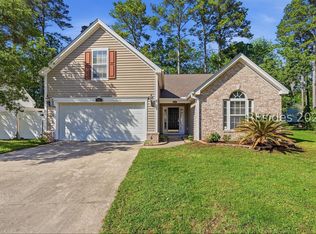 201 Cotton Field Ln E, Bluffton, SC 29910