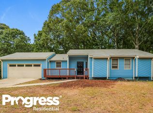 1680 Mark Lee Dr, Austell, GA