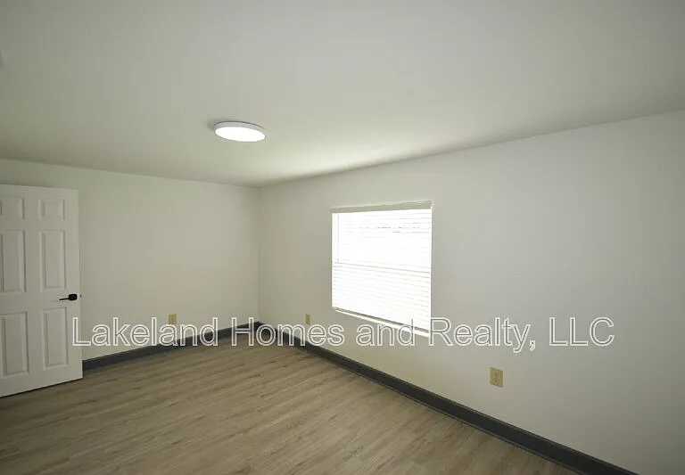 210 Josh Reynolds Rd — Photo 25