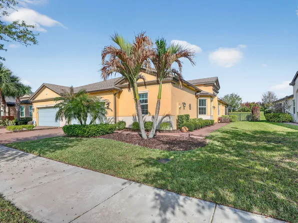 12932 SW Lake Fern Circle, Port St Lucie, FL 34987