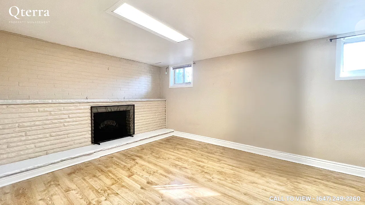 1 bed, 900 sqft, $1,395 — Photo 1