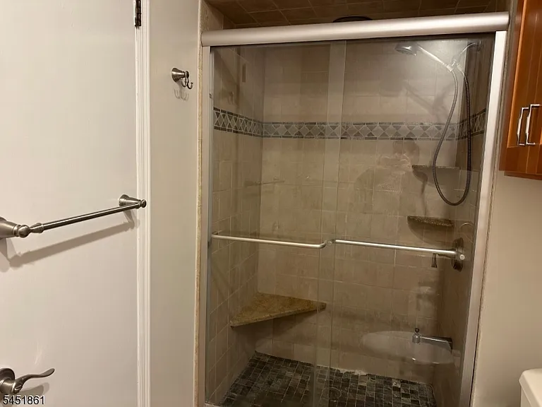 105 Bldga Newark Pompton Tpke #13B — Photo 10