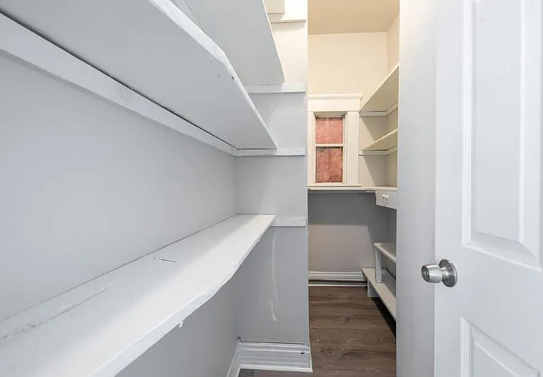2433 Broadway #2 — Photo 22