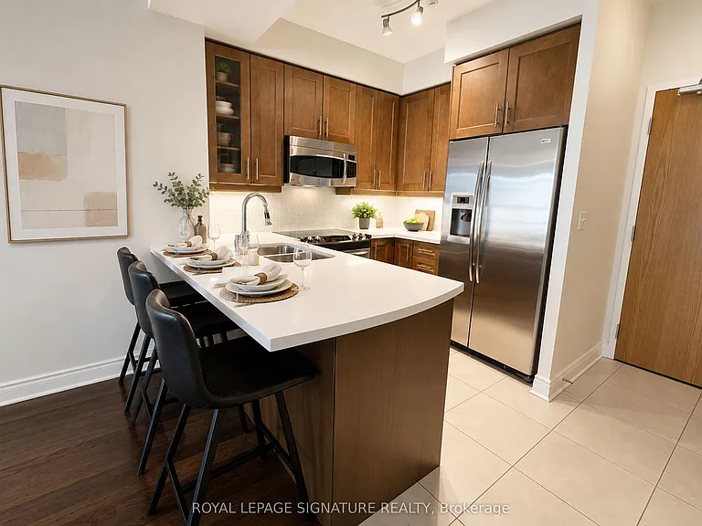 1910 Lake Shore Blvd W #1109 — Photo 1