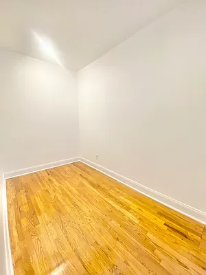 Rented by Corcoran | media 14