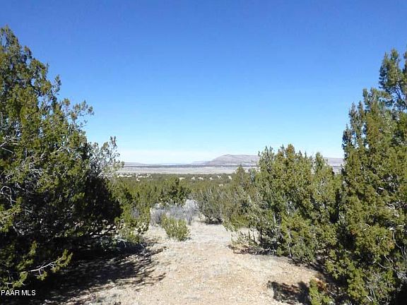 4th image of 25301 W Medicine Man Trl