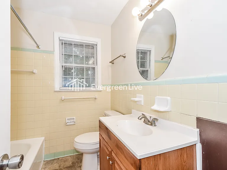 1501 Romain Dr — Photo 5