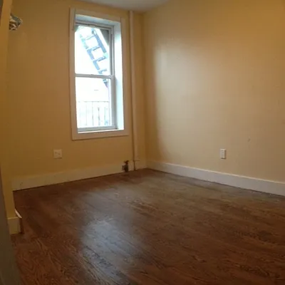 Rented by Sam Tabak | media 46