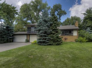 6308 68th Ave N, Brooklyn Park, MN 55428