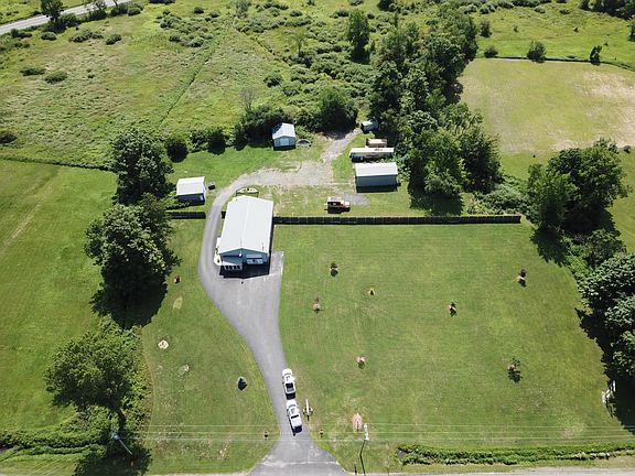 2nd image of 9054 State Route 365