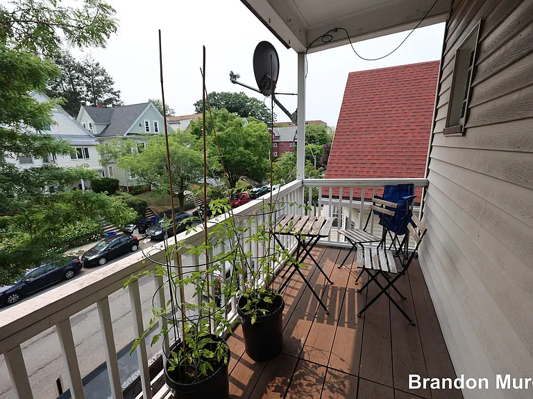 241 Highland Ave #2 — Photo 8