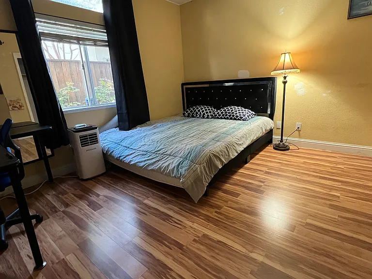6901 Hollybrook Dr #1 — Photo 9