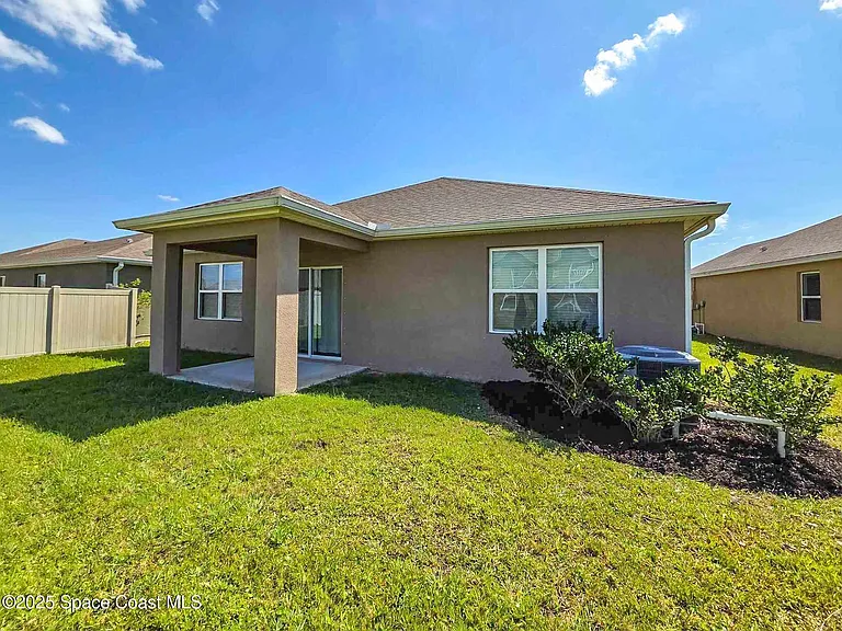 287 Guinevere Dr SW — Photo 24