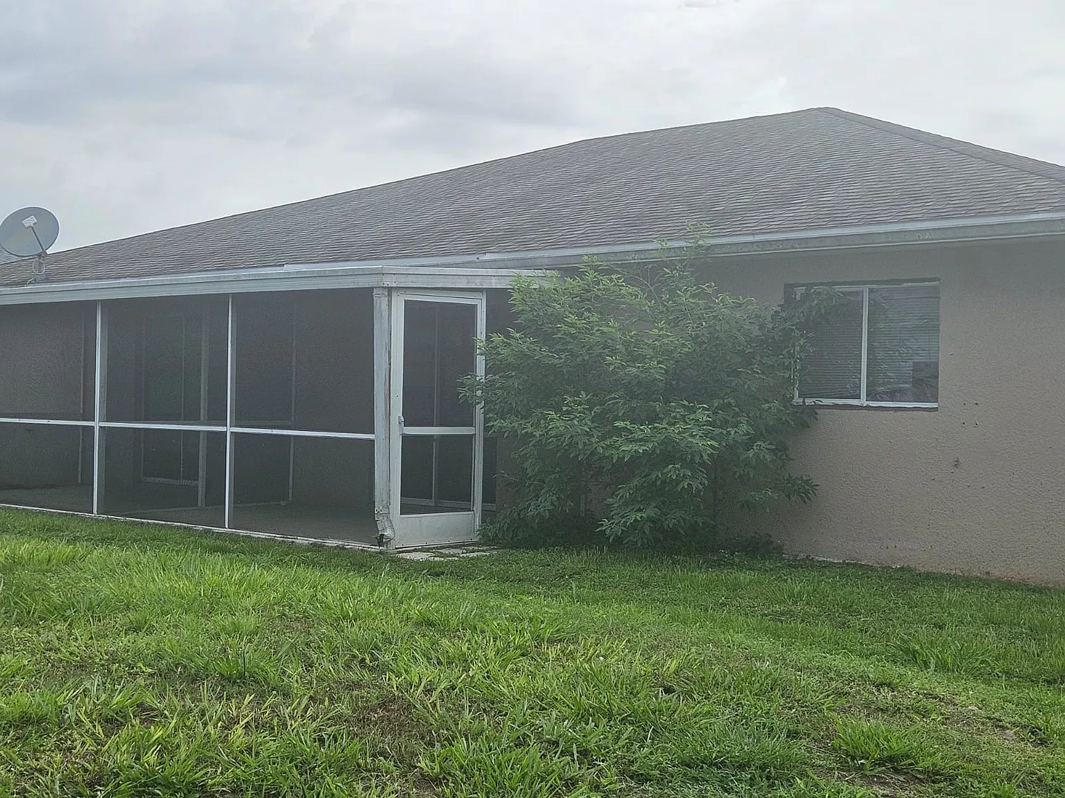 3 bed, 1158 sqft, $1,500 — Photo 2