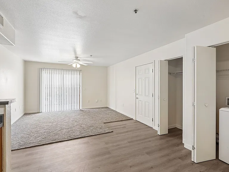 36-web-or-mls-unit B216-008