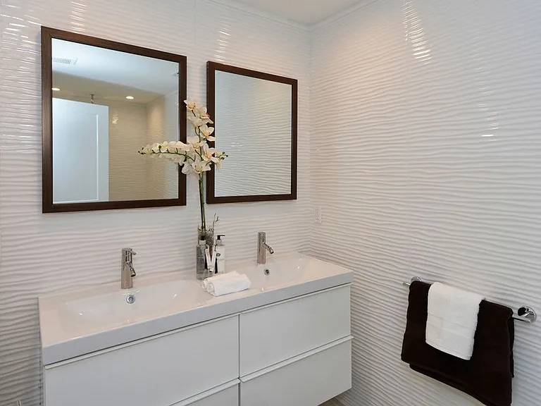 3240 Pine Valley Dr — Photo 16