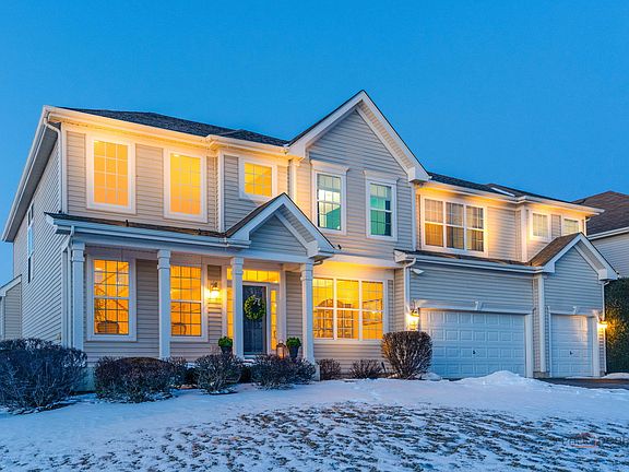 2nd image of 437 Red Cedar Rd