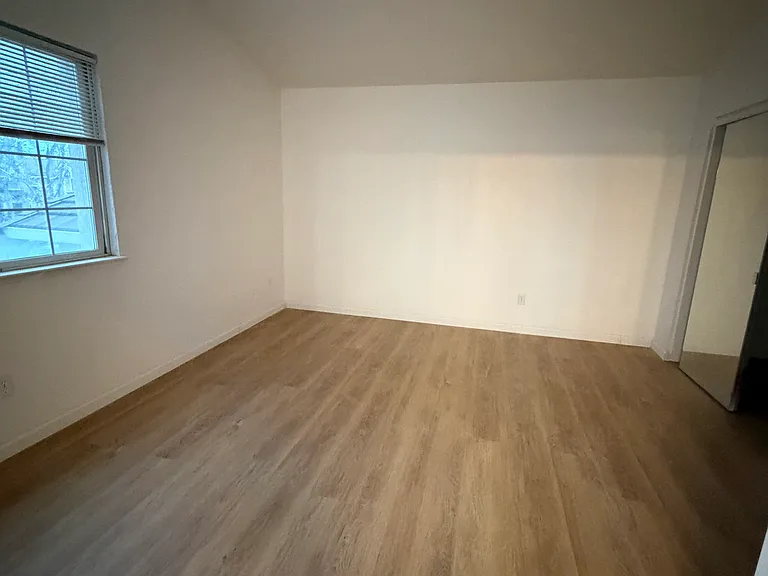1220 King Loop — Photo 14