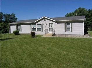 10747 Delihant Rd, Three Rivers, MI 49093