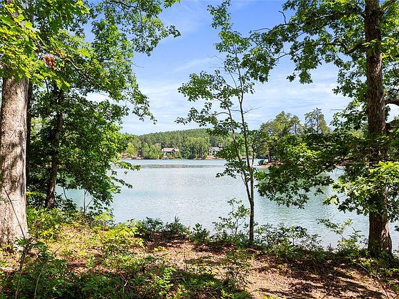 3rd image of 22 Harborside 108 Hunter Hill Cir