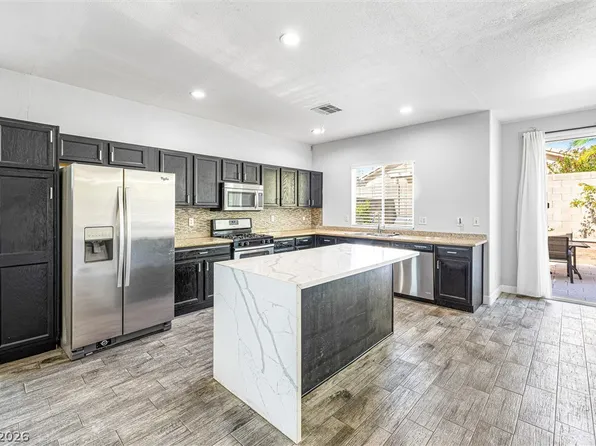 3257 Rushing Waters Pl, Las Vegas, NV 89135