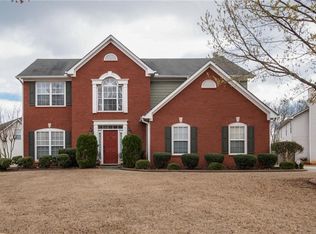 365 Beckenham Walk Dr, Dacula, GA 30019