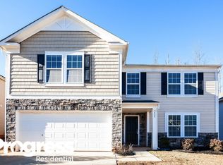 5437 Twin Brook Dr, Charlotte, NC 28269